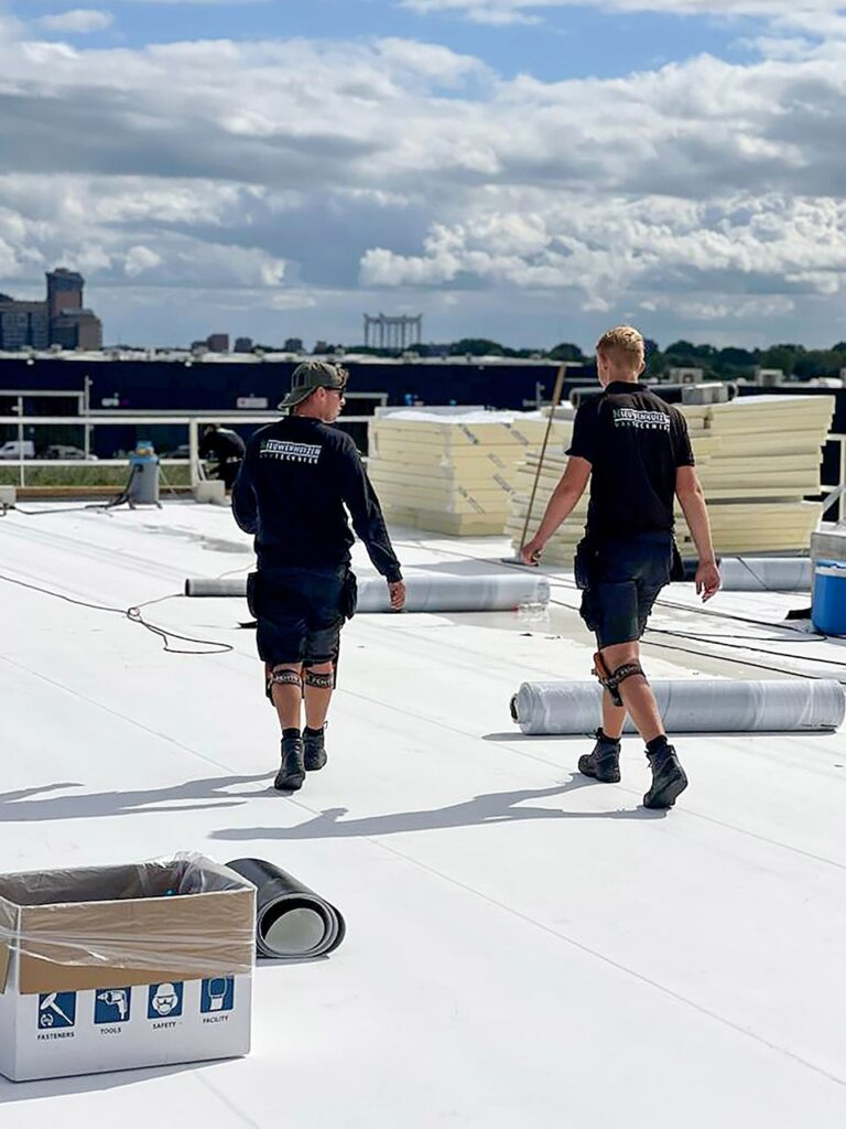 Gele, groene en rode daken voor nieuwbouw PCS 1